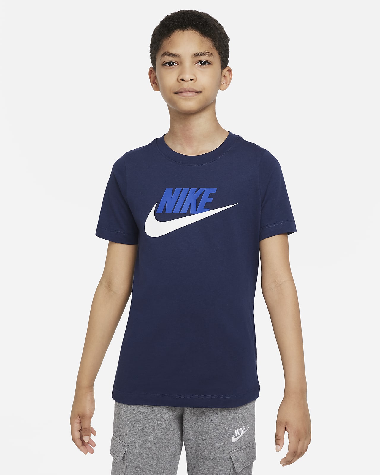 Nike Sportswear Older Kids' Cotton T-Shirt. Nike CH