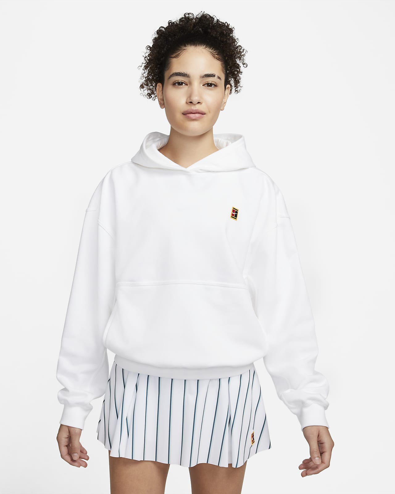 NikeCourt Sudadera con capucha de tenis de tejido Fleece - Mujer. Nike ES