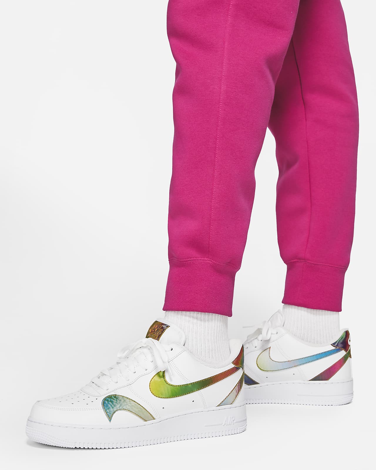 soccer joggers nike