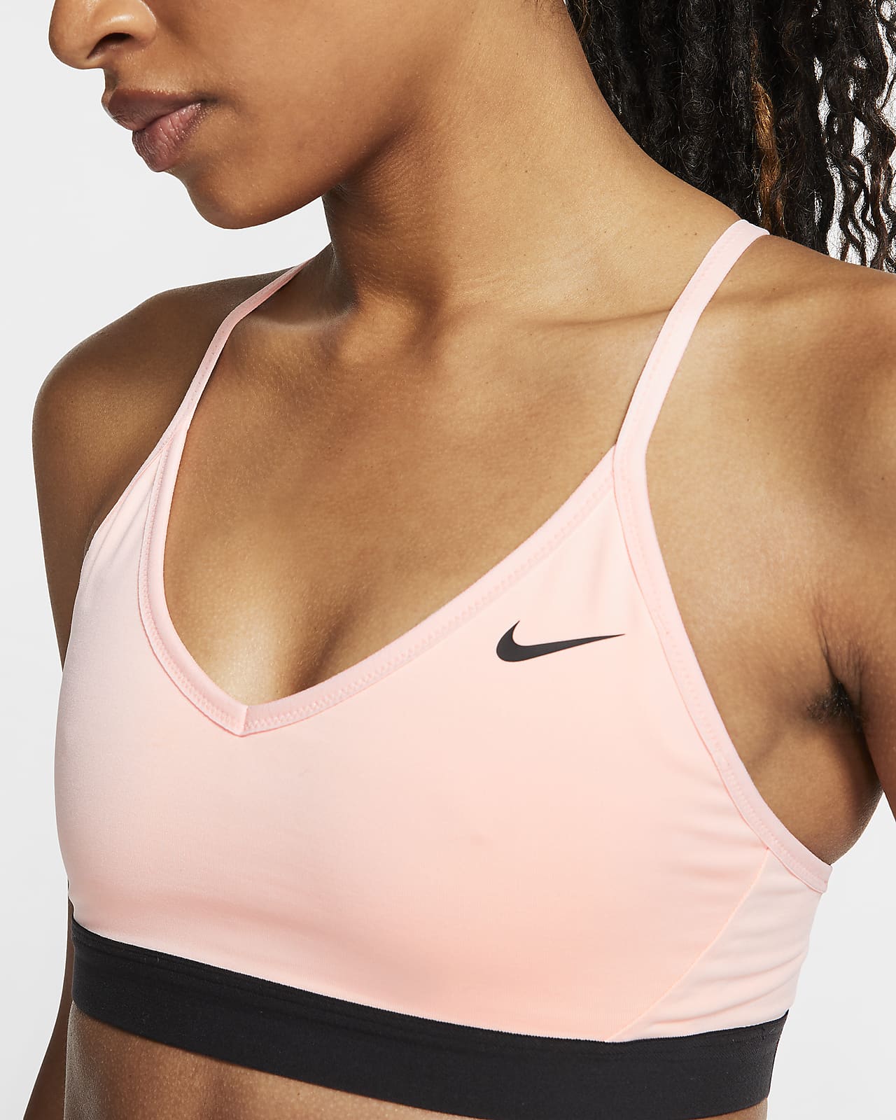 sujetador nike indy