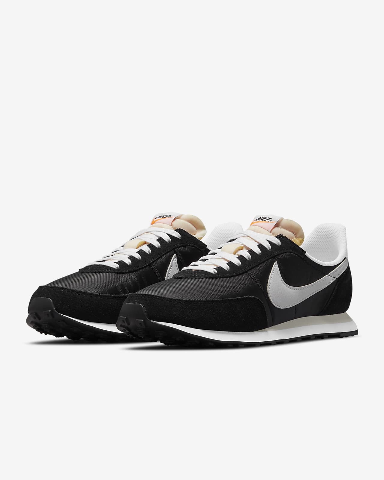 nike trainers black with white sole