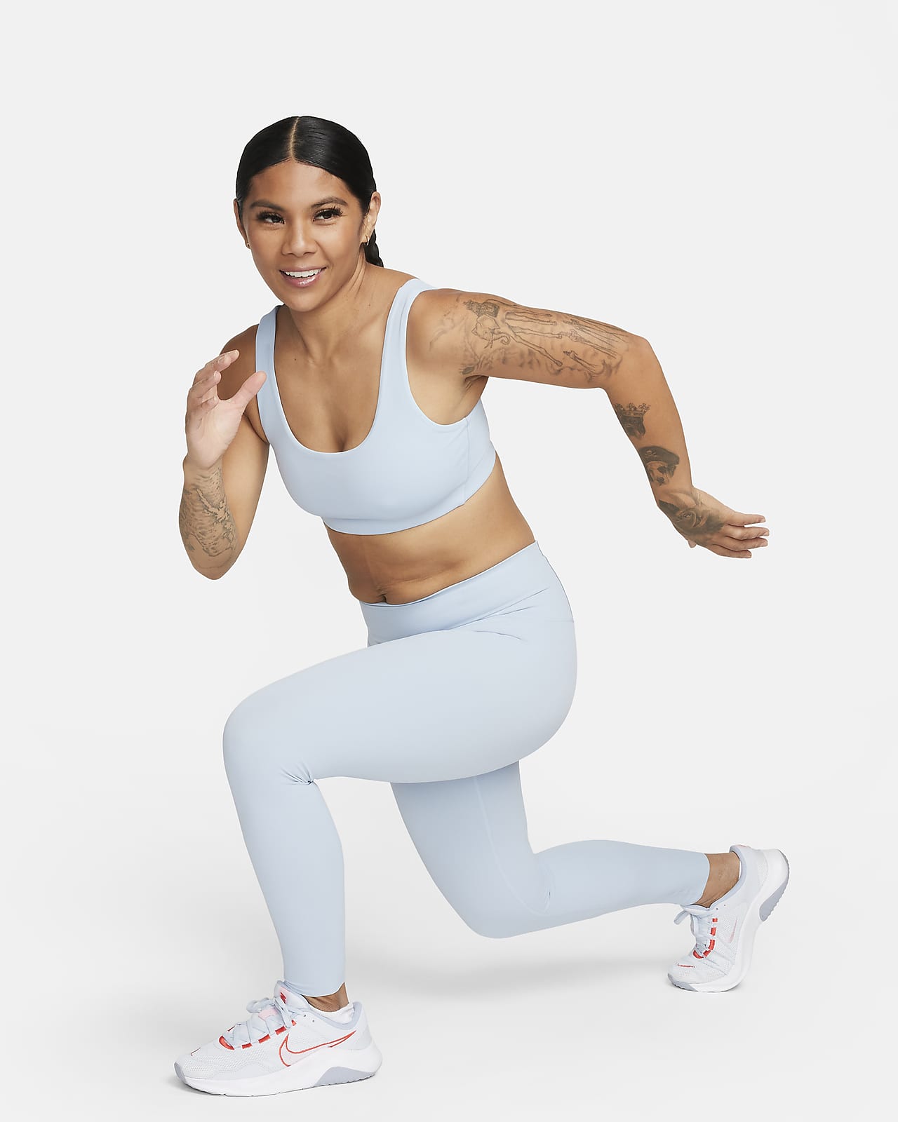Nike Alate Minimalist sports-BH med innlegg og lett støtte til dame