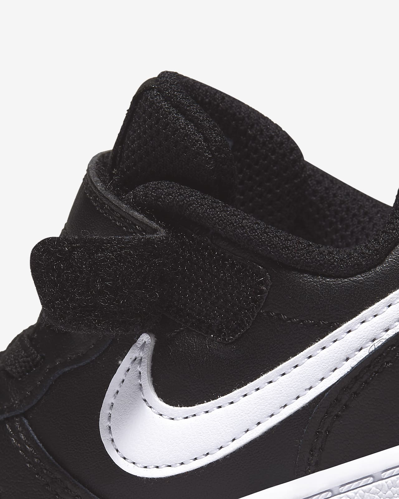 nike court borough low infant trainers