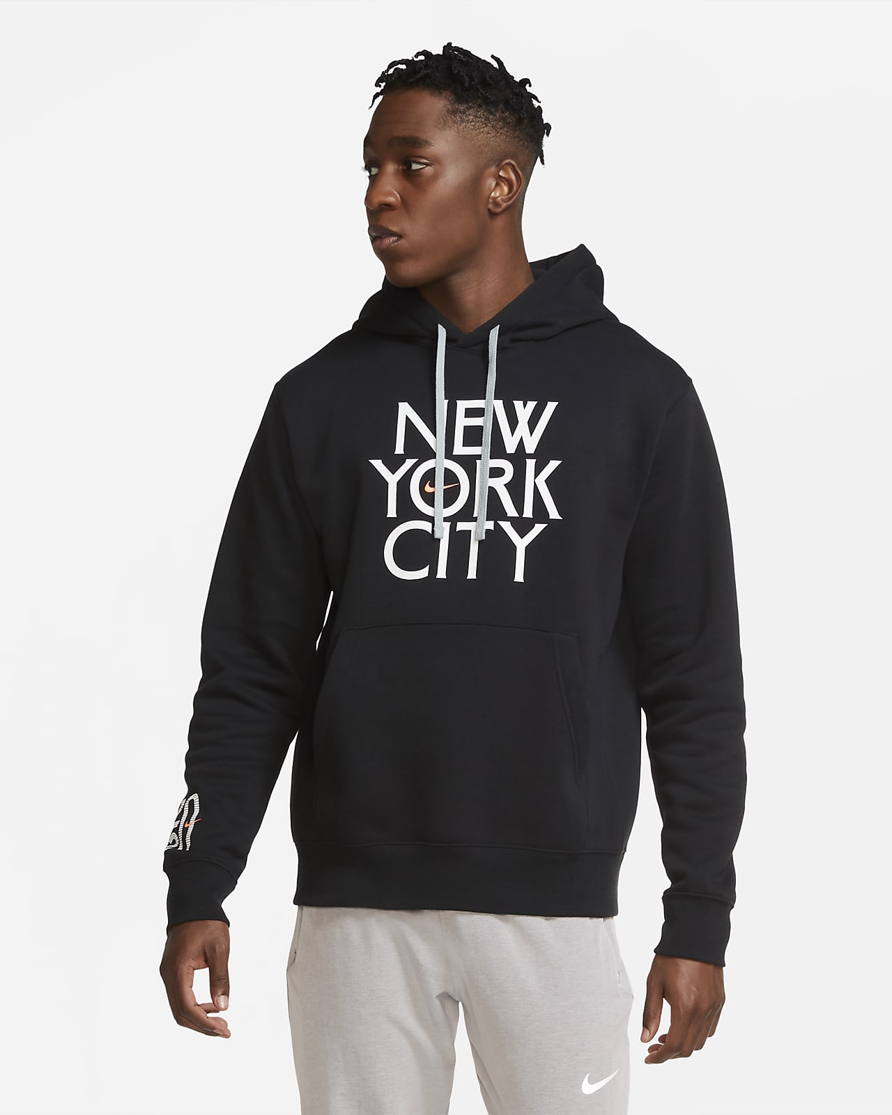 nike club pullover hoodie