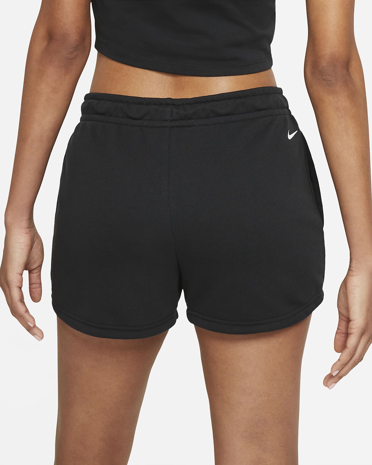 nike women's essential shorts