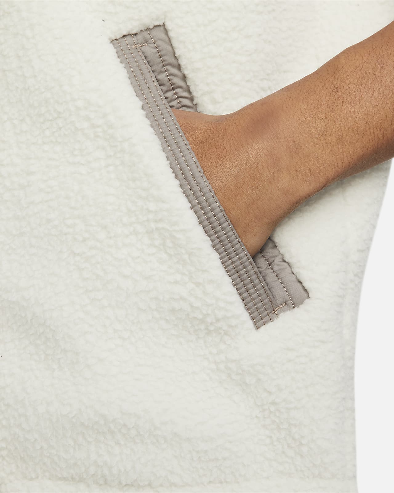 Chaleco grueso de tejido Fleece para hombre Nike Sportswear Sport  Essentials+. Nike.com