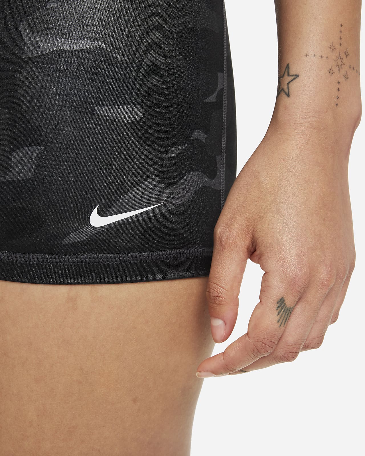 women's camo shorts nike pro