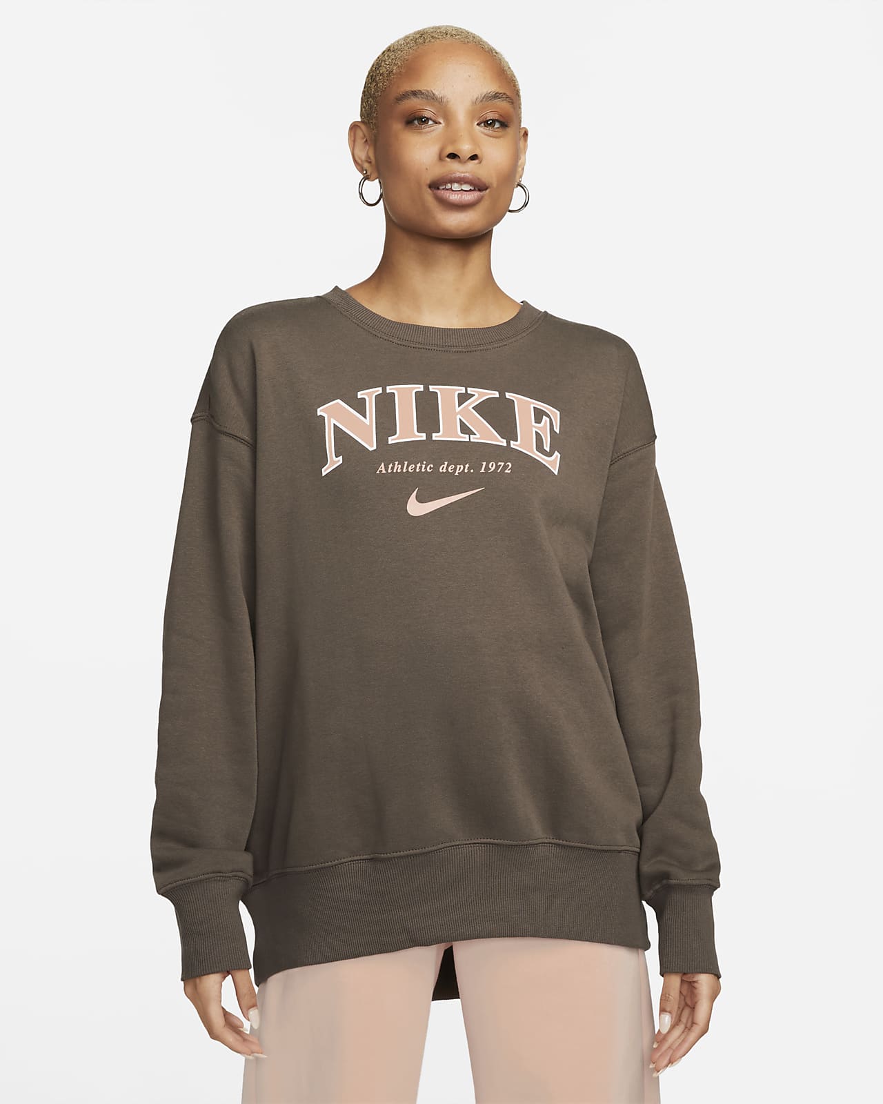 Nike Sportswear Fleece Women's Oversized Crew-Neck Sweatshirt. Nike