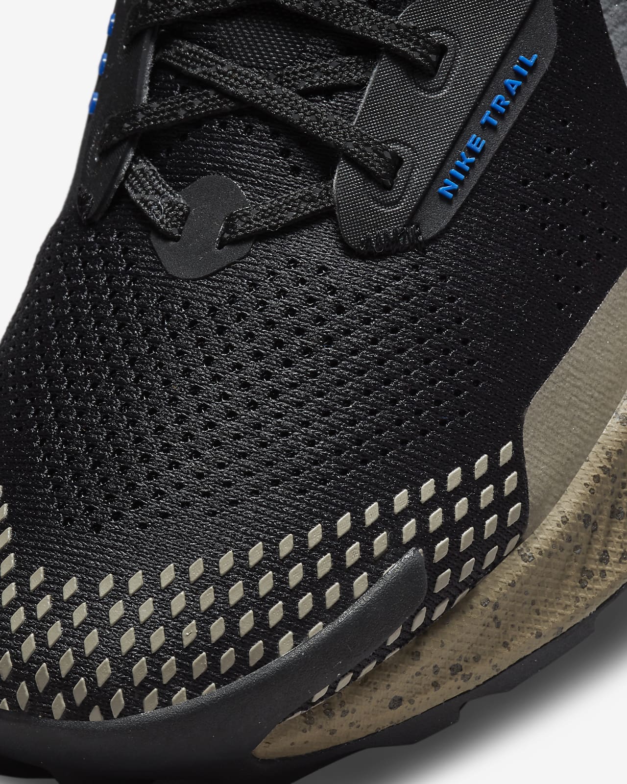 nike trail runners mens