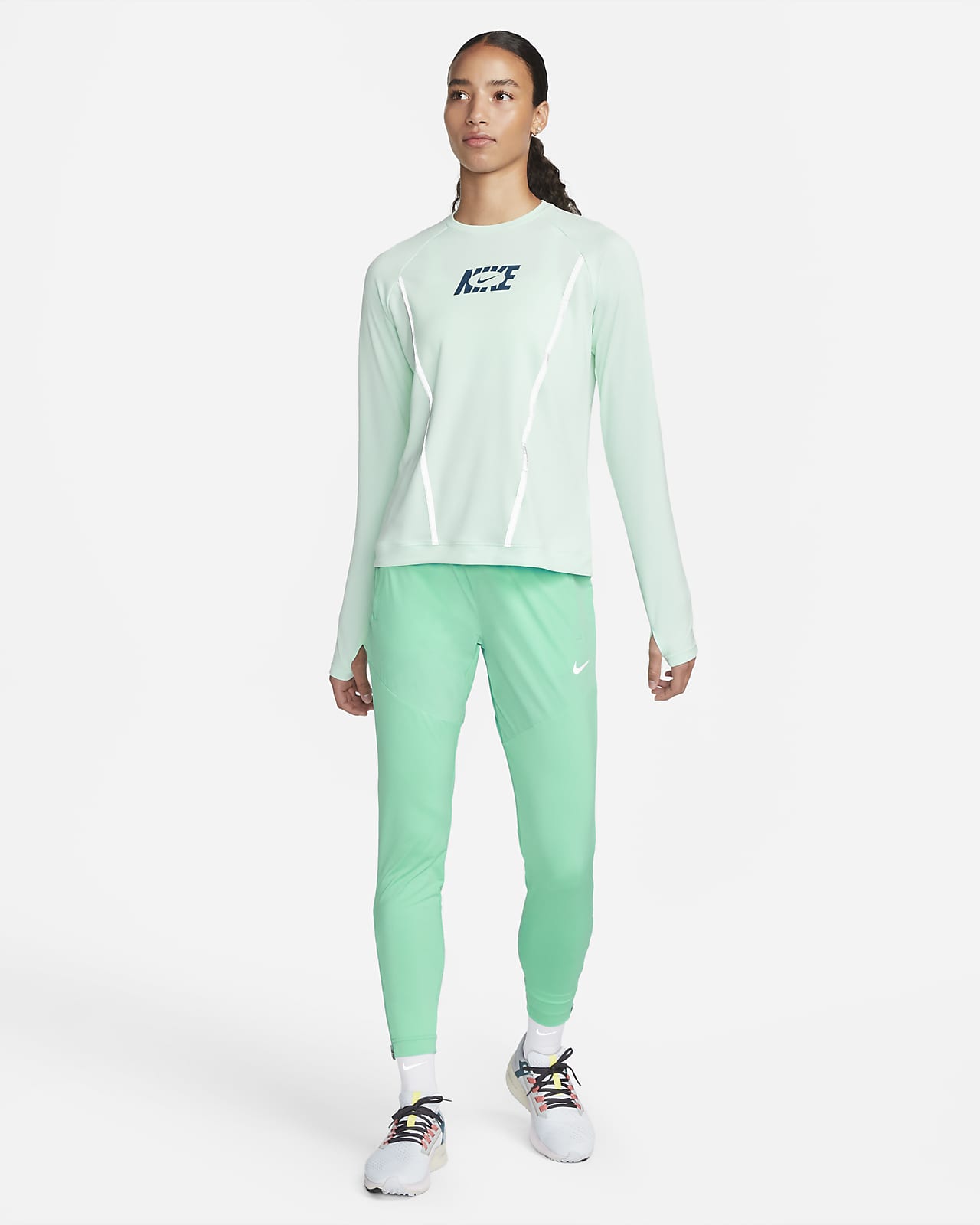 Hong Kong dígito Impresión Pantalones de running para mujer Nike Dri-FIT Essential. Nike.com