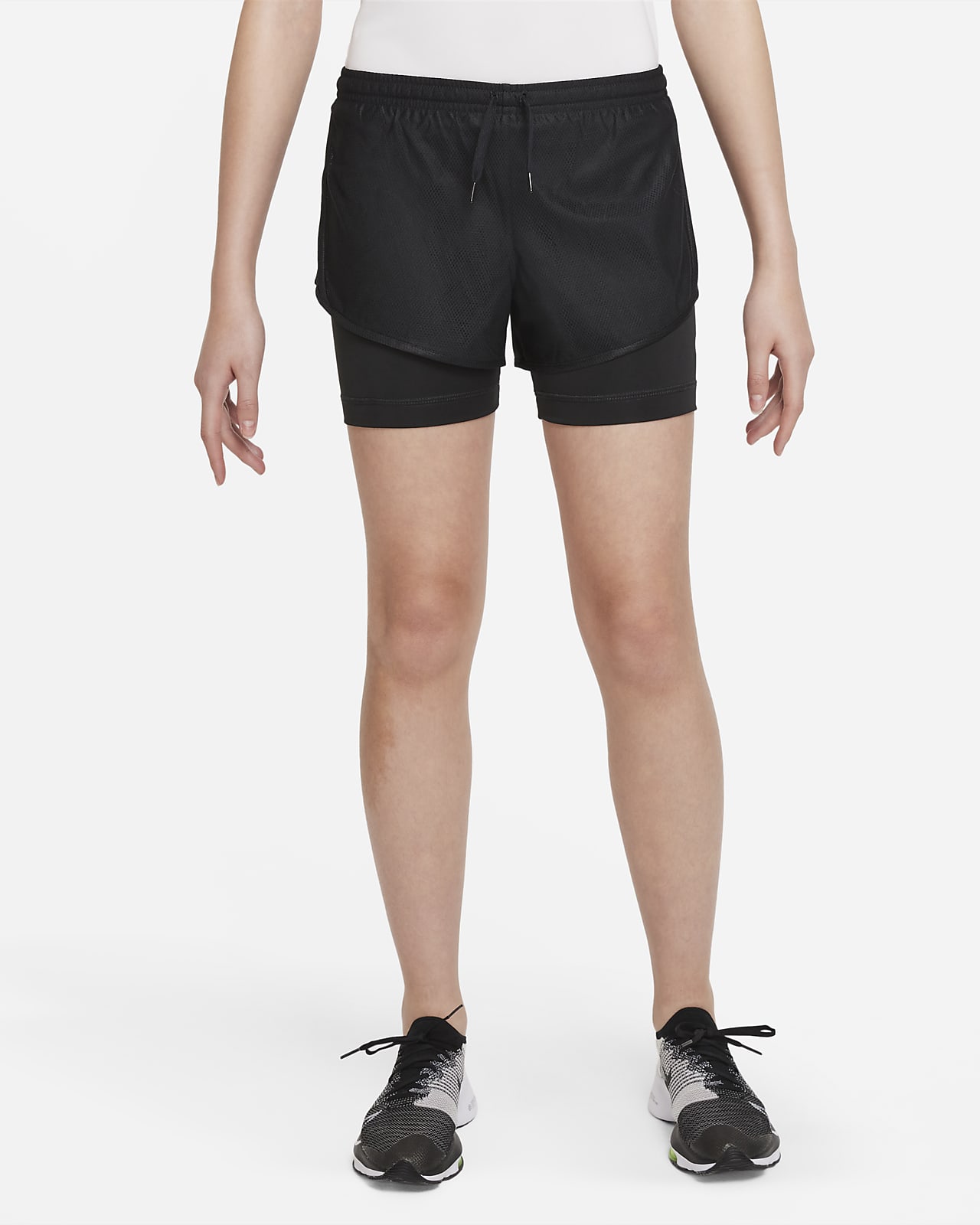 กางเกงเทรนนิ่งขาสั้น 2-in-1 เด็กโต Nike Dri-FIT Tempo (หญิง)