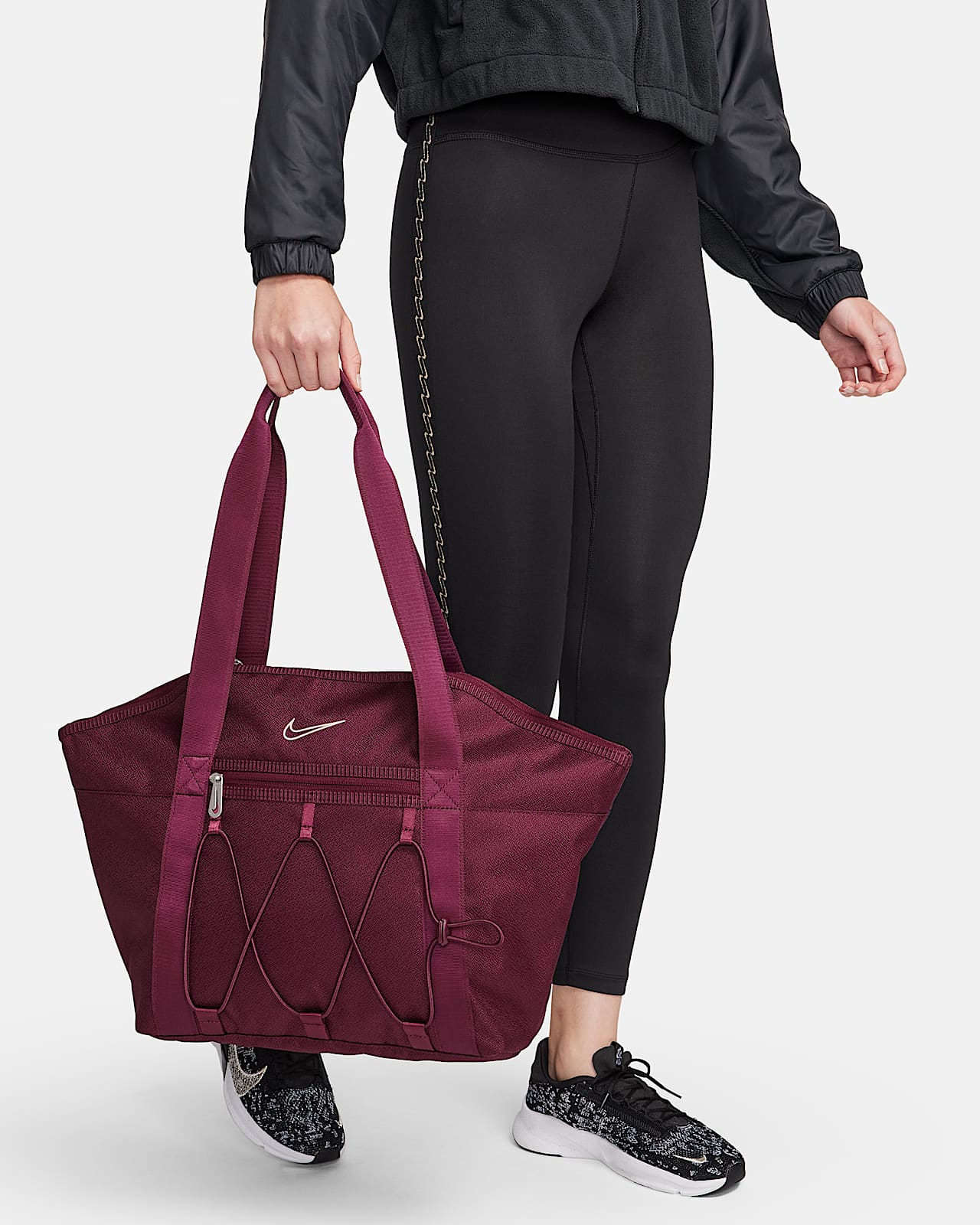Nike One Women's Training Tote Bag (18L). Nike UK