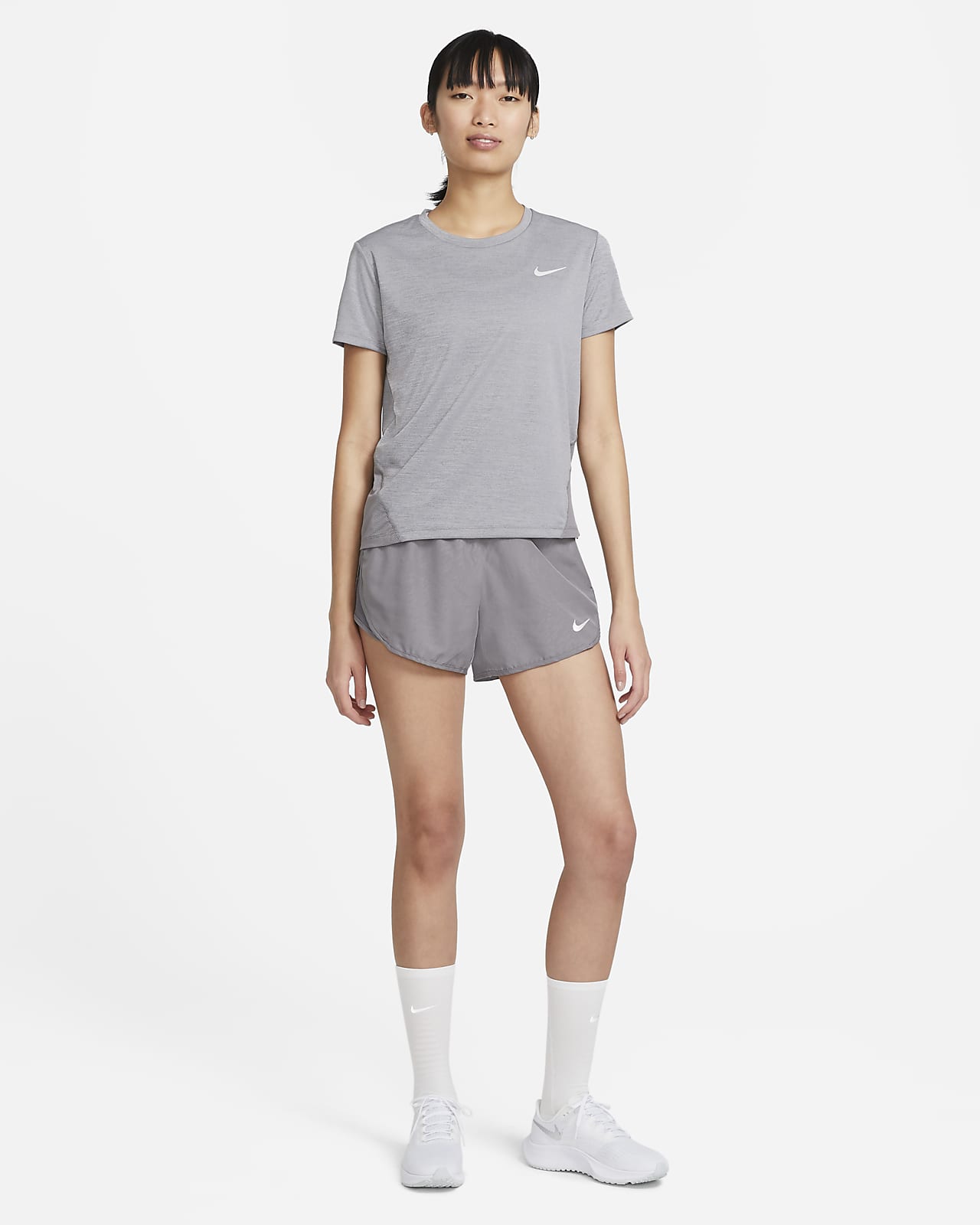 Running Women\'s Nike Top. Miler Short-Sleeve