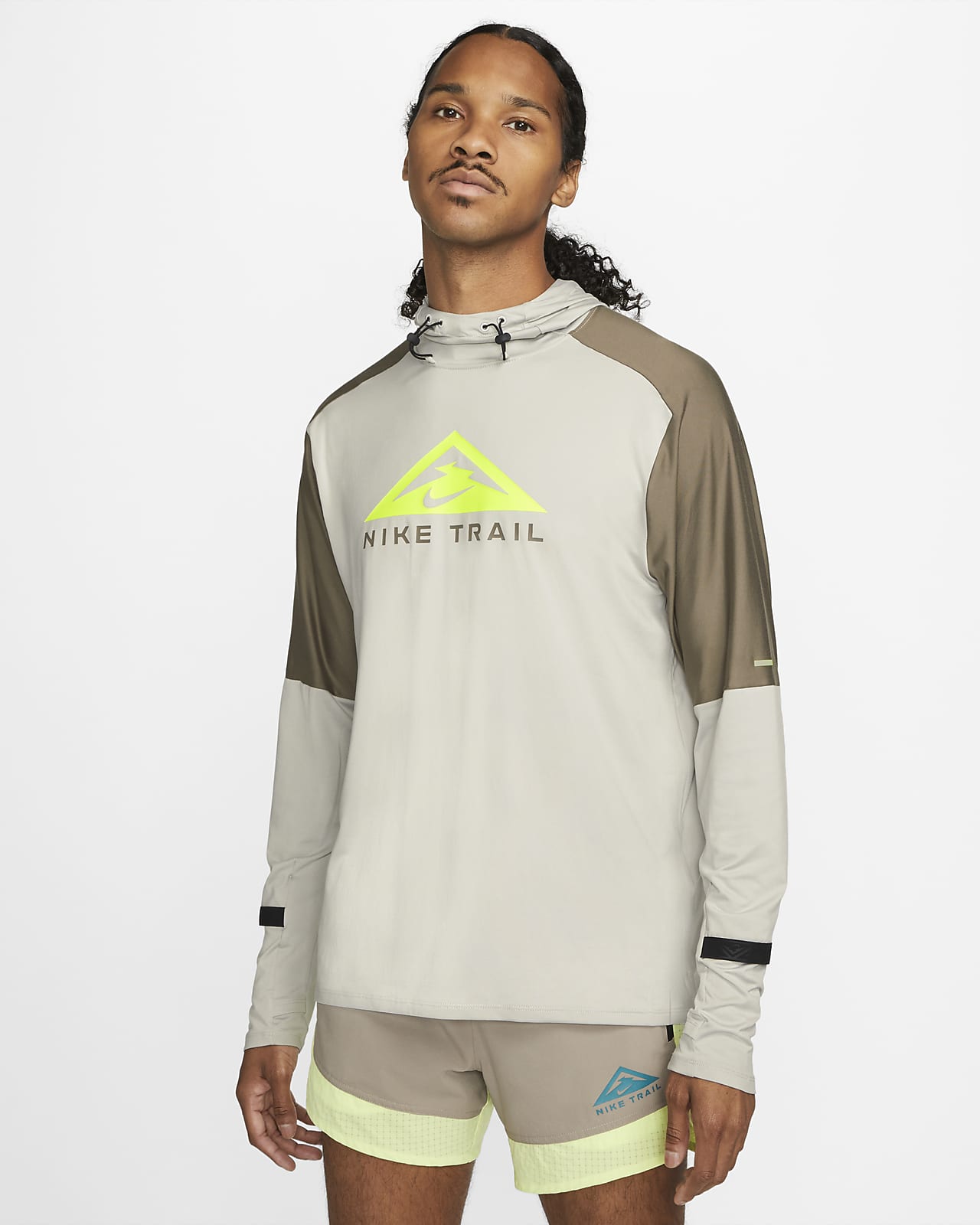 Sudadera con gorro de trail running para hombre Nike Dri-FIT Trail. Nike MX