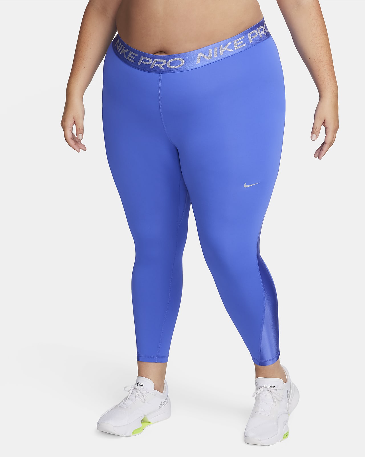 Felicity Tight Blue | 80% Nylon 20% Spandex High waistband made of double  layer fabric Minimal seams Concealed pocket in the back of the waistband  This model is 168 cm tall (5'5 ft)