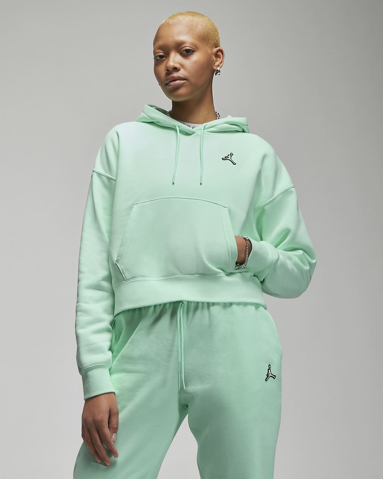 green nike jumper womens