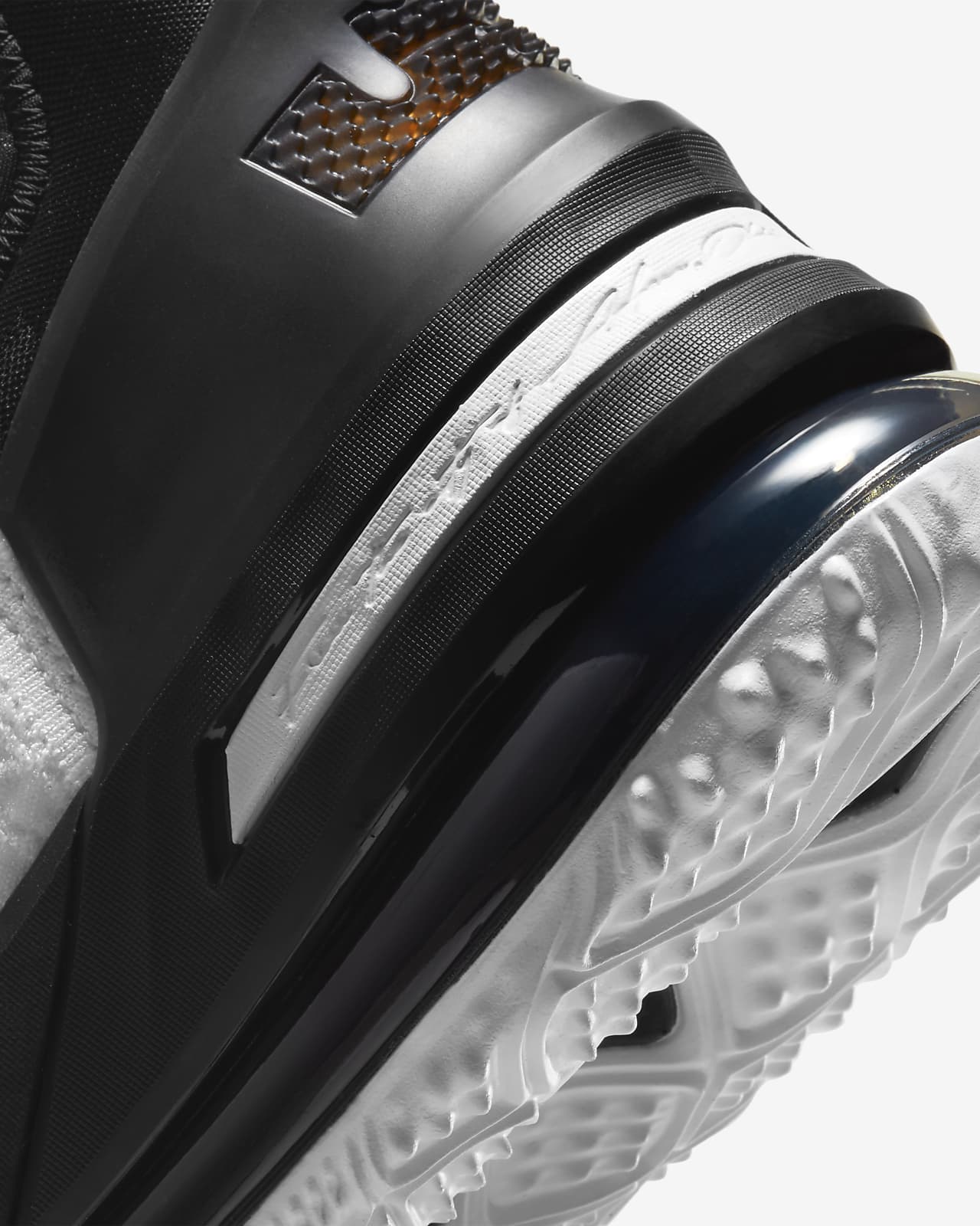 lebron black and gold basketball shoes