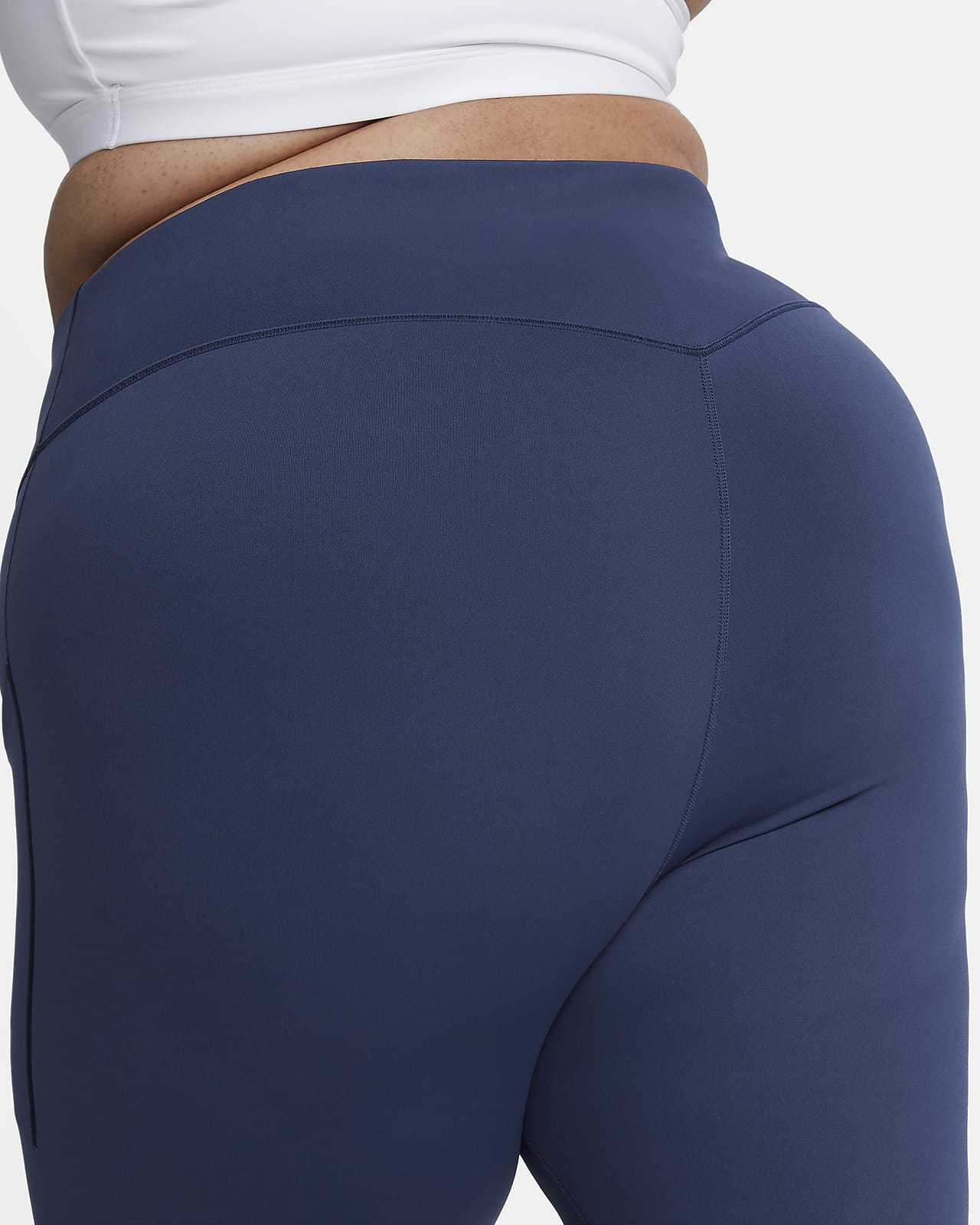 Nike Universa Women's Medium-Support High-Waisted Cropped Leggings with  Pockets (Plus Size)