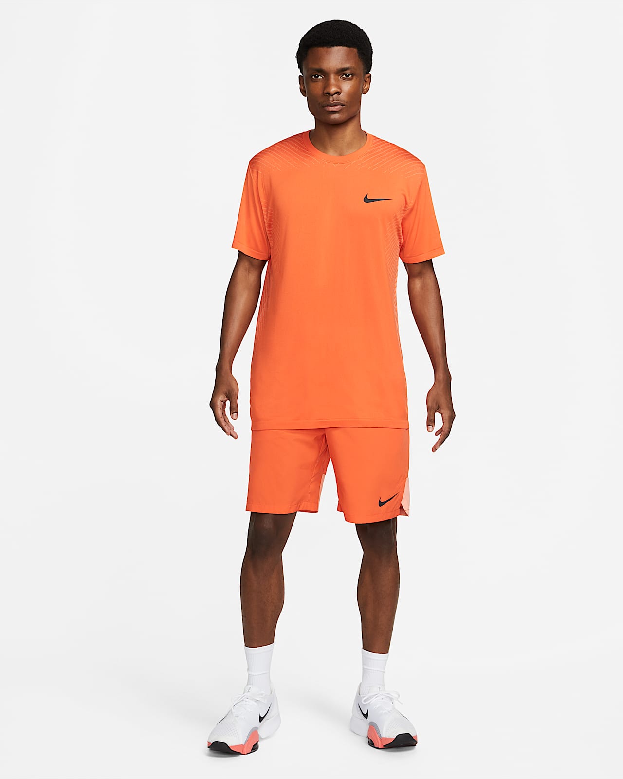 Nike Dri-FIT Pantalón corto de entrenamiento de tejido Woven de 23 cm -  Hombre. Nike ES