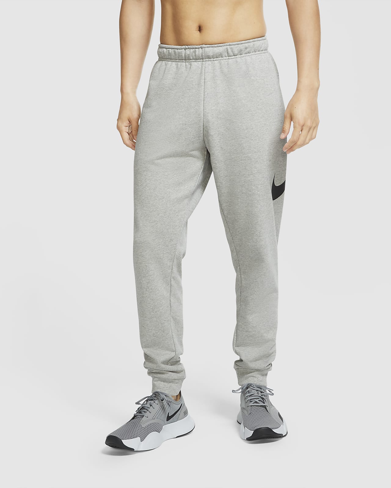 Nike standard fit mid rise full length dry fit training pant size
