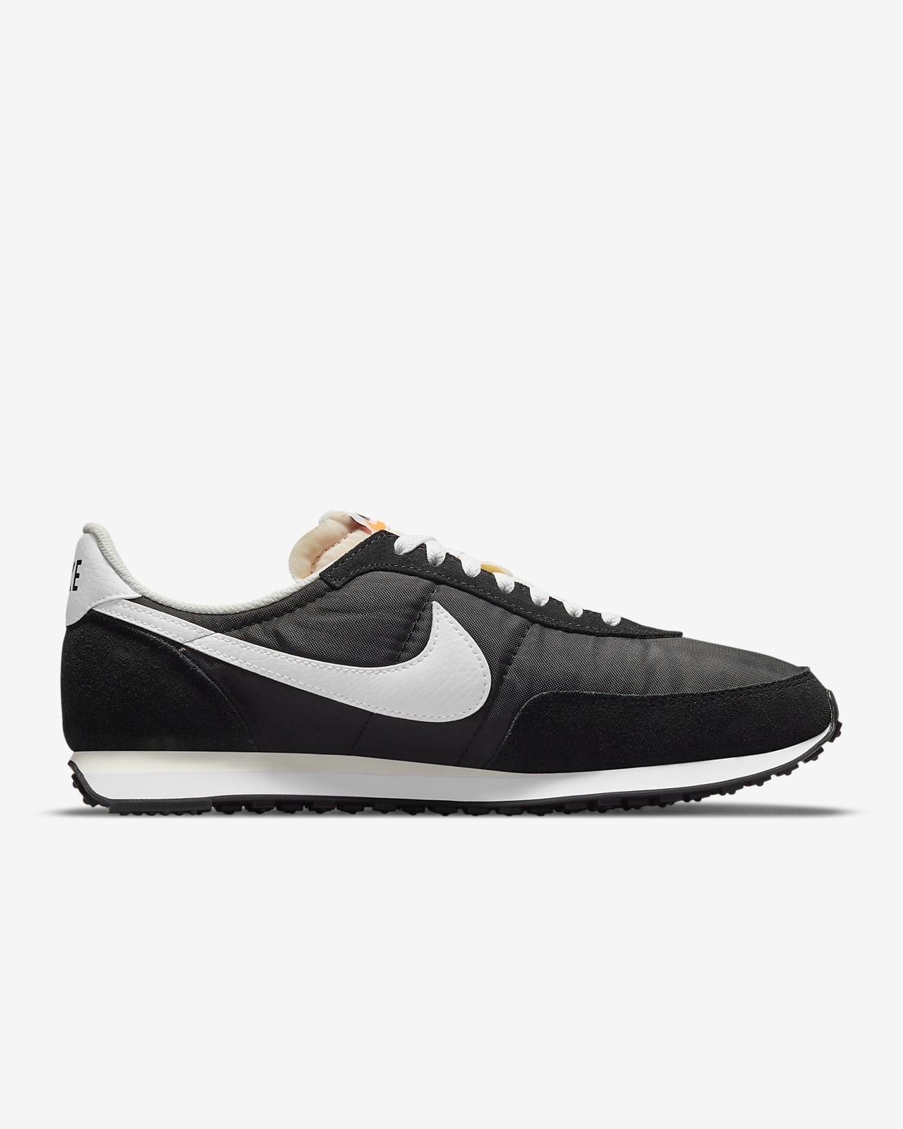 nike waffle trainer 2 black and white