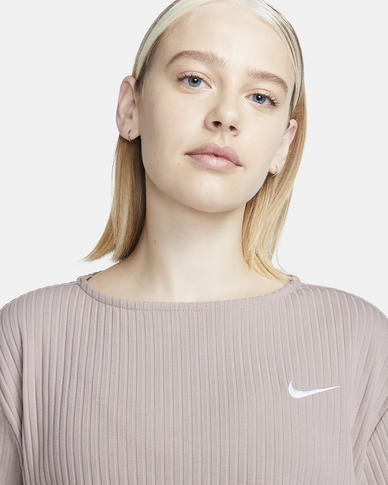 Nike Sportswear Women's Ribbed Jersey Short-Sleeve Top. Nike AE