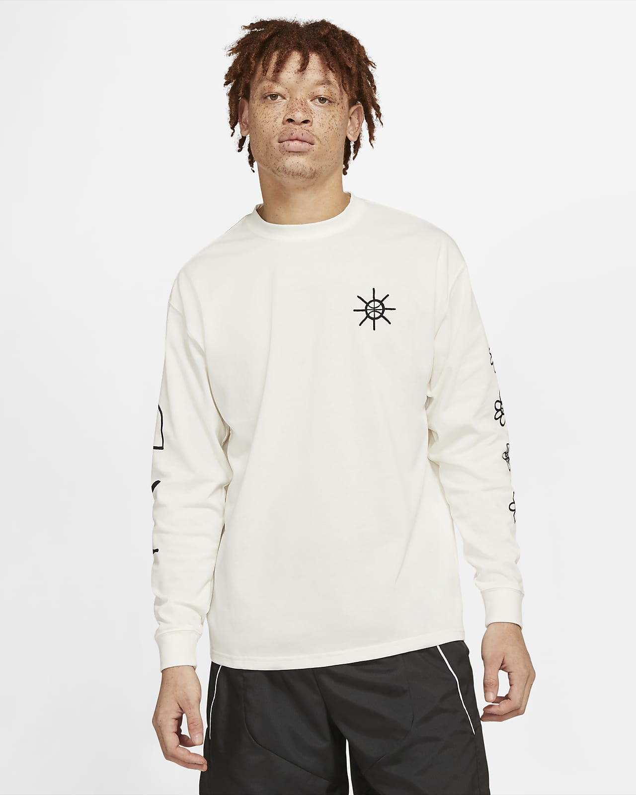Long-Sleeve Basketball T-Shirt. Nike SA