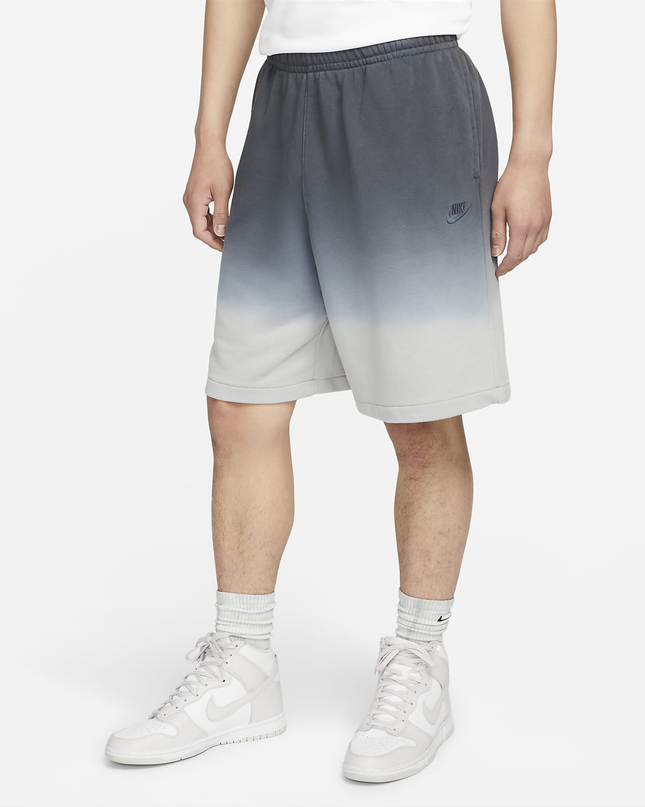 lado Facturable Comité Nike Club+ Pantalón corto de tejido French terry degradado - Hombre. Nike ES