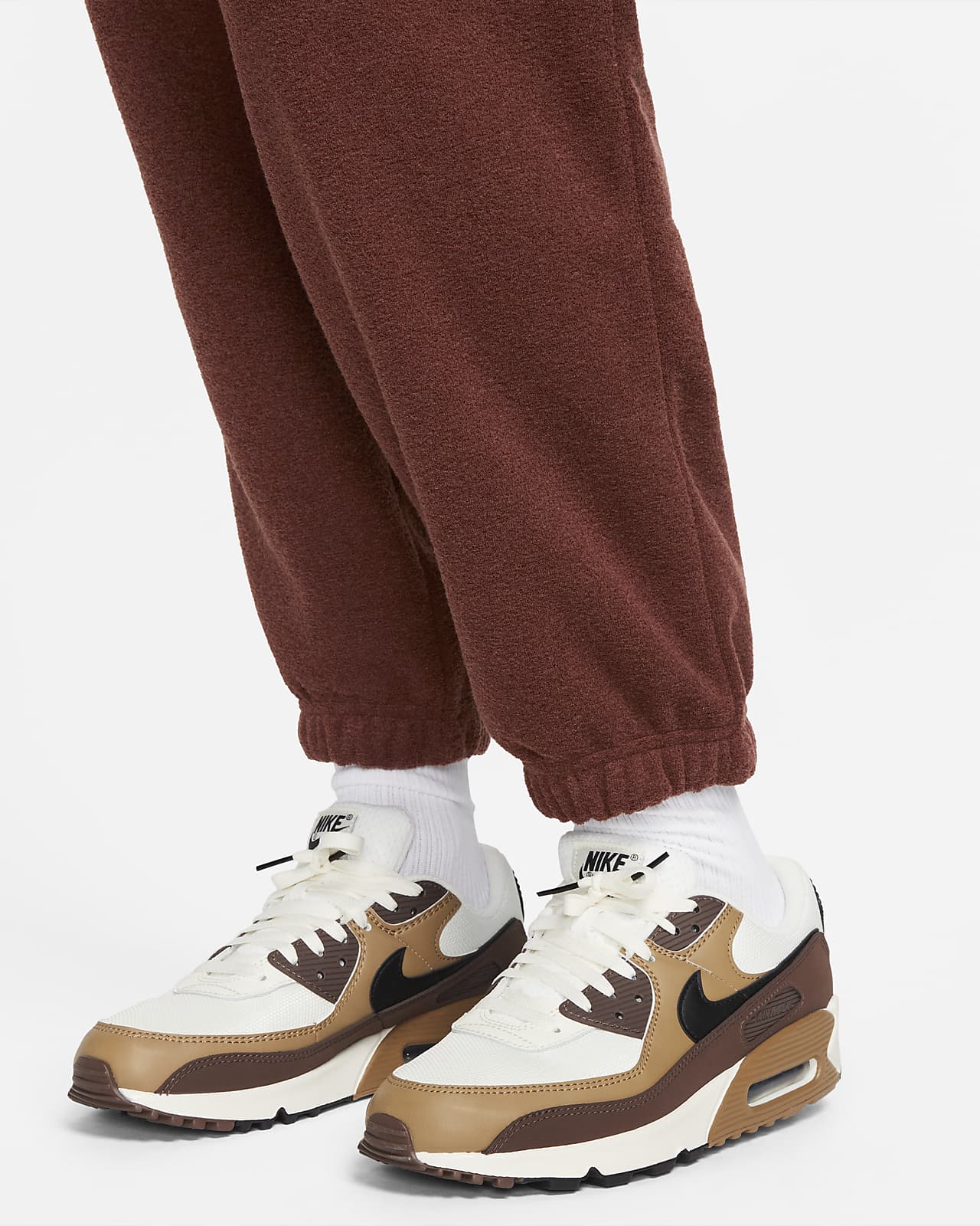 Plush High-Rise Joggers. Nike 