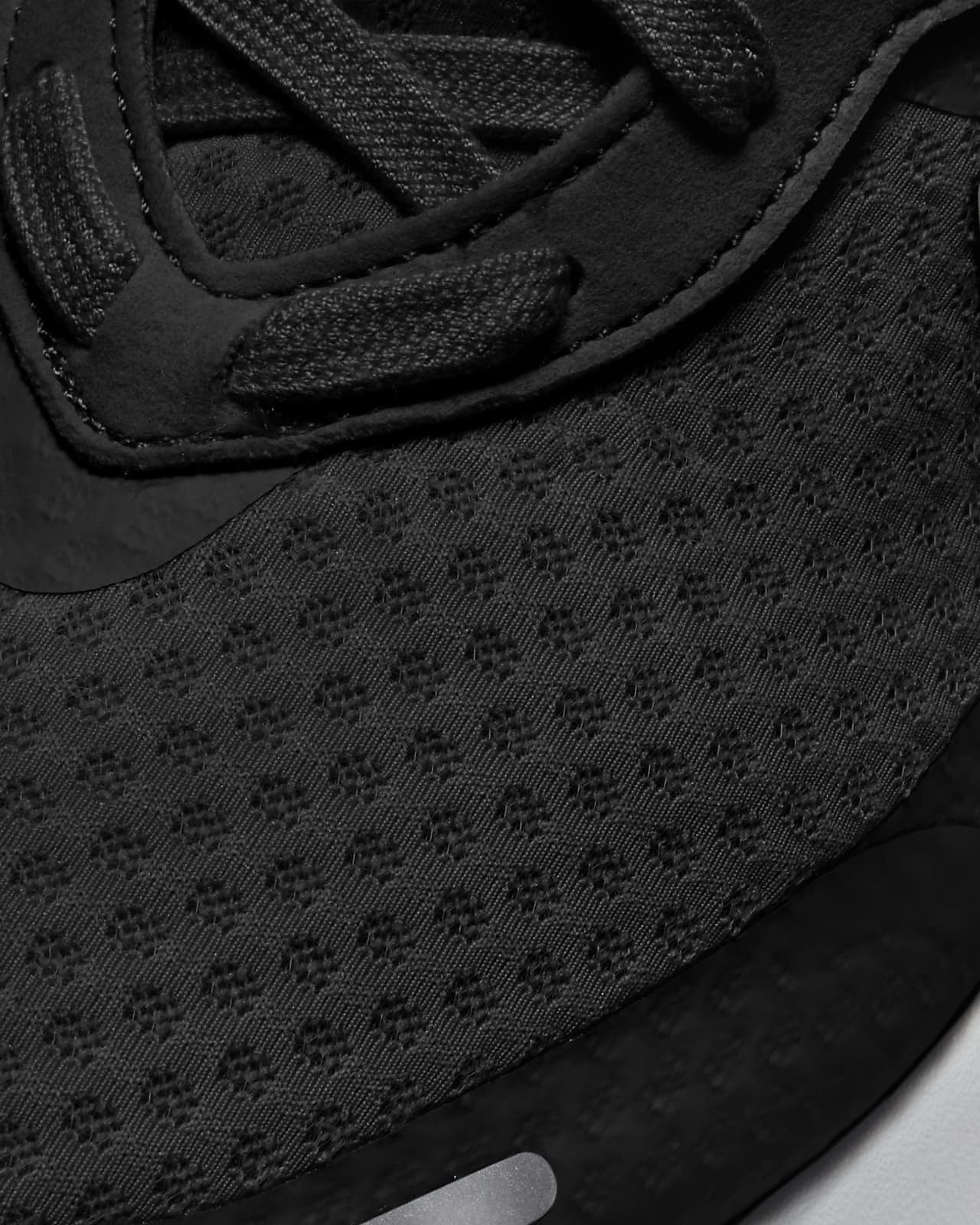 nike reposto trainers