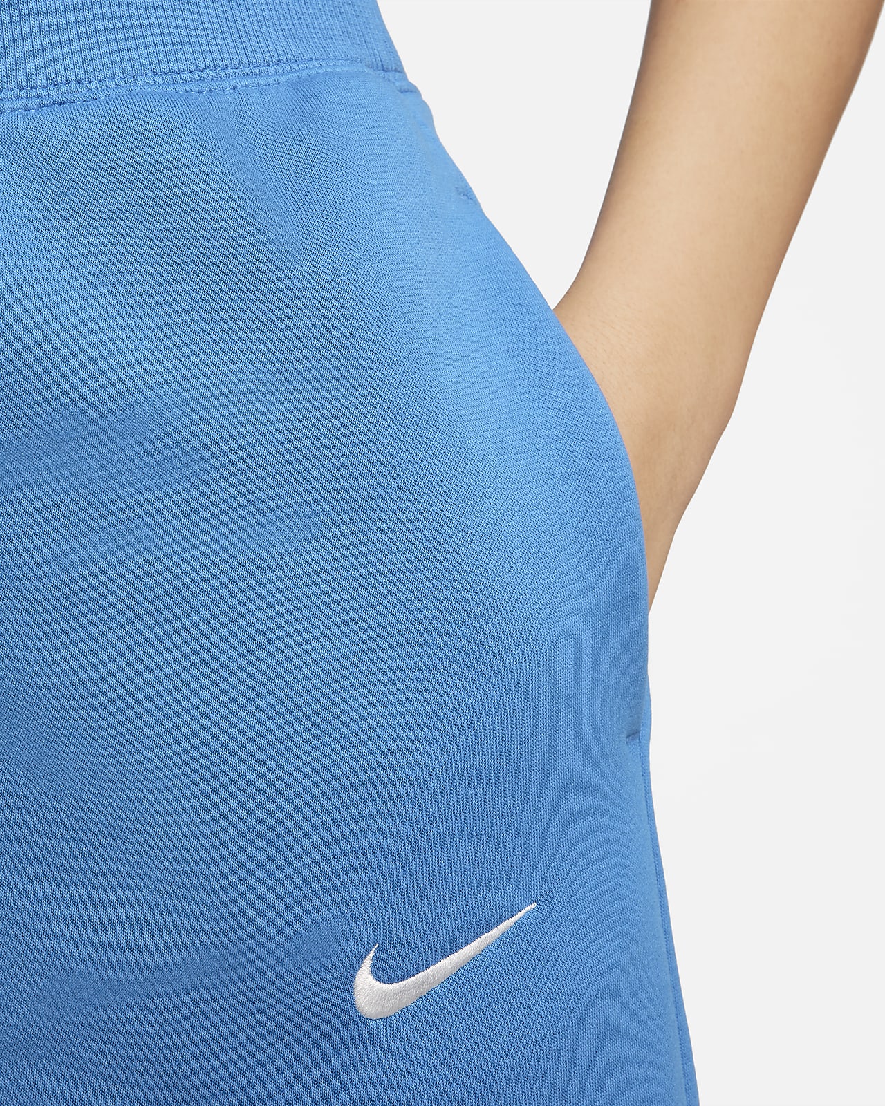 Nike Sportswear Phoenix Fleece Women's Oversized Logo Tracksuit Bottoms.  Nike CA
