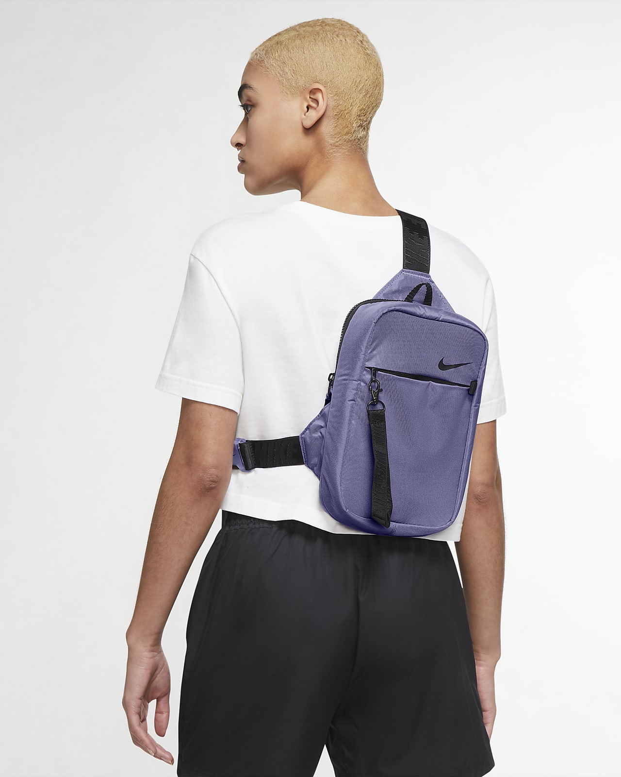 Nike Sportswear Essentials Cross-Body Bag. Nike MY