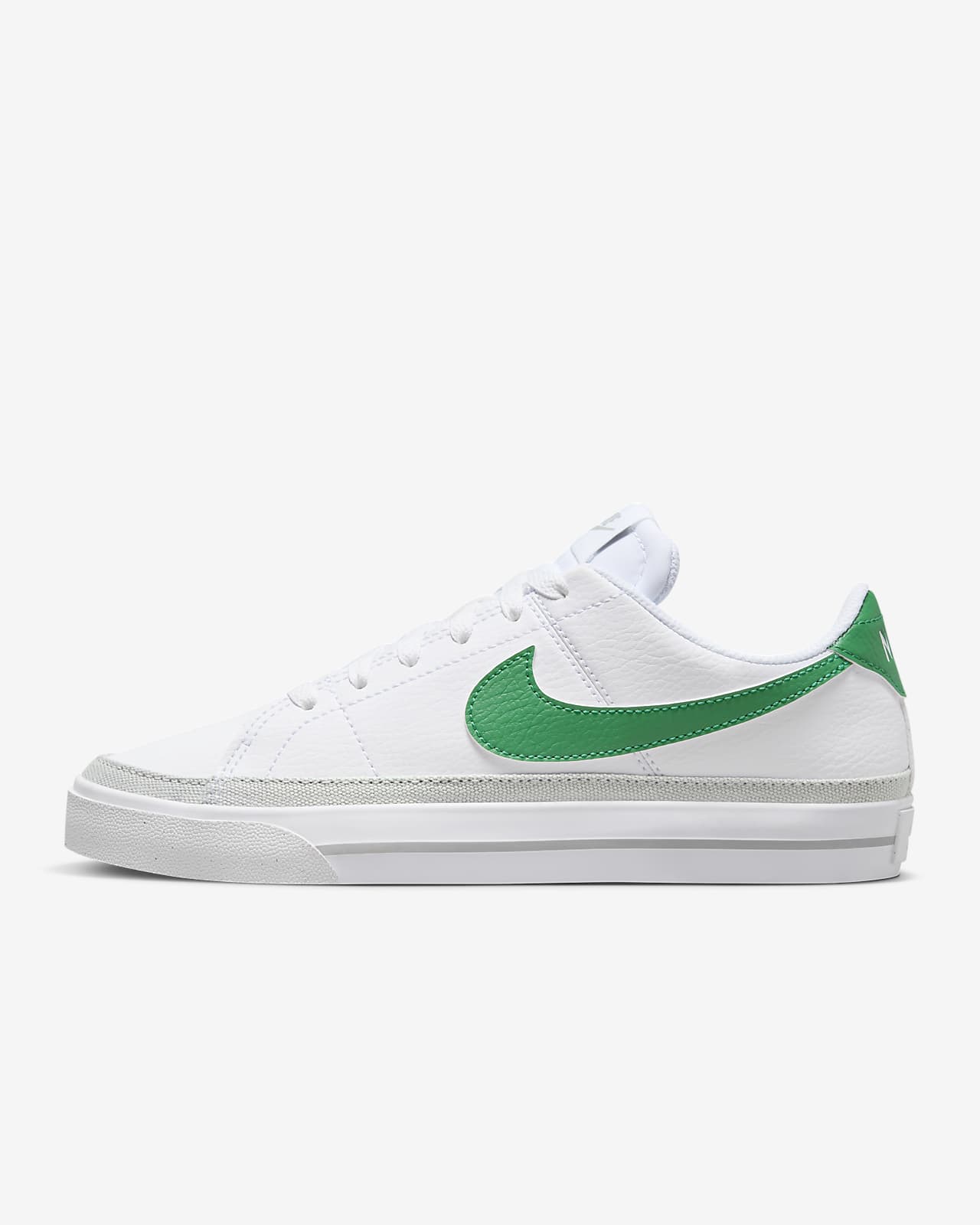 Nike White Casual Shoes at Rs 2500/pair | Nike Casual Shoes in Greater  Noida | ID: 12720624488