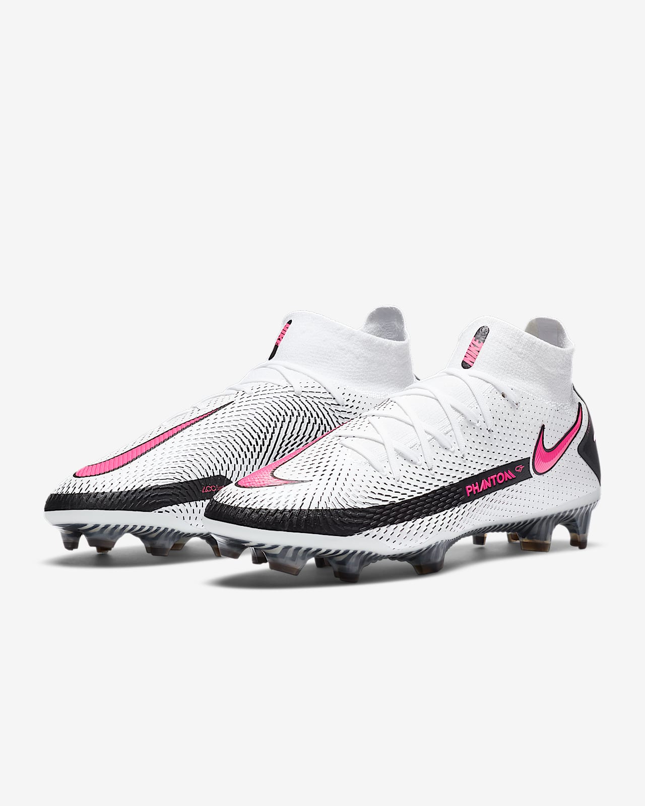 nike phantom elite cleats