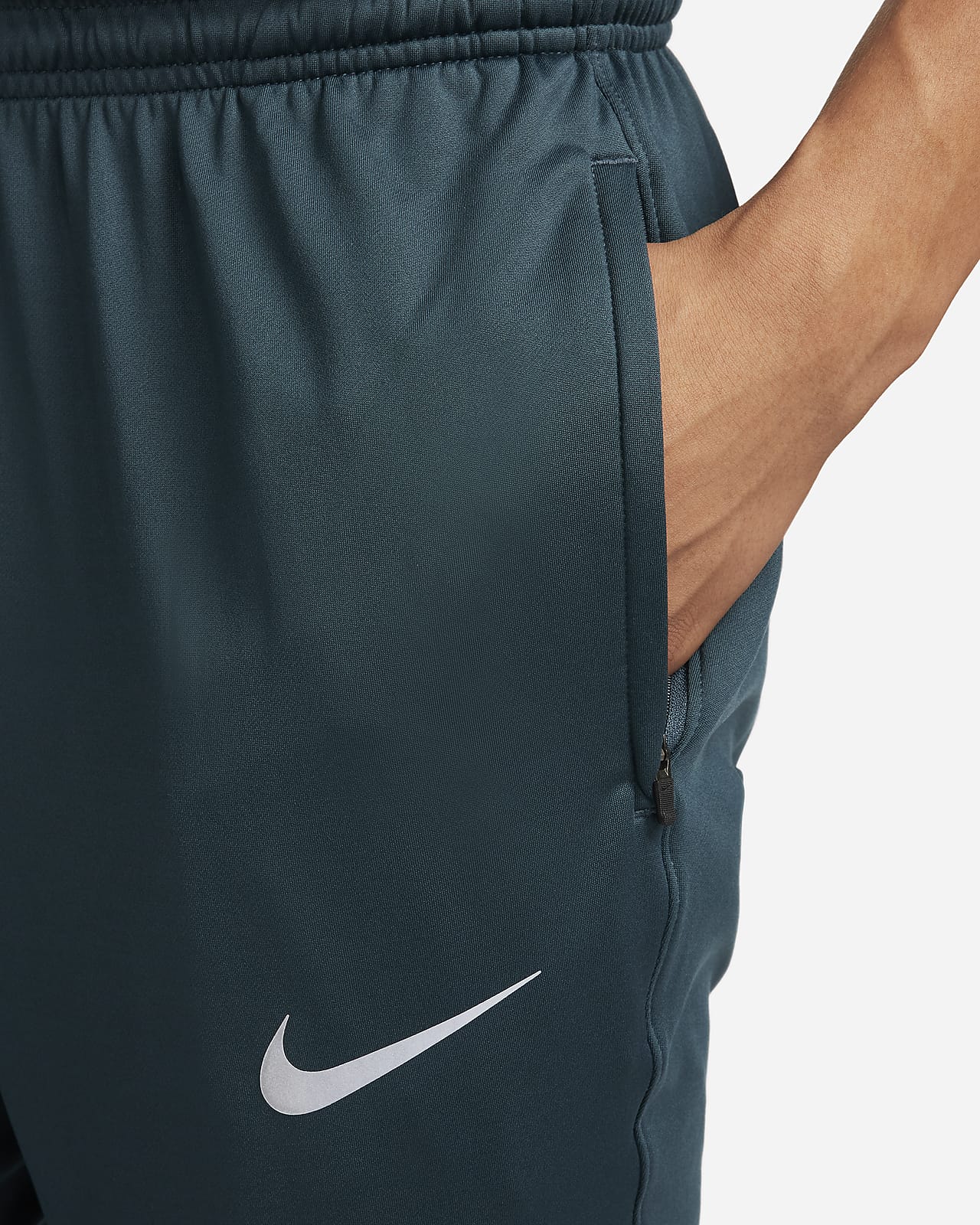 Nike therma outlet shorts