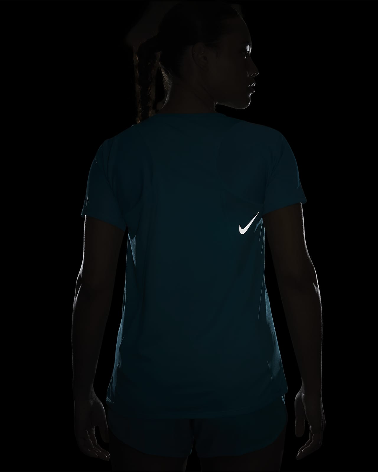 Nike Dri-FIT Miler Men's Short-Sleeve Running Top. Nike LU