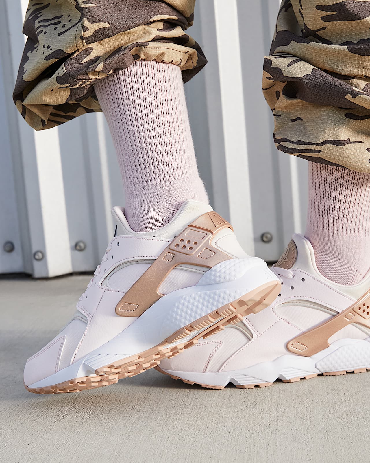 size 9 women's nike huarache shoes