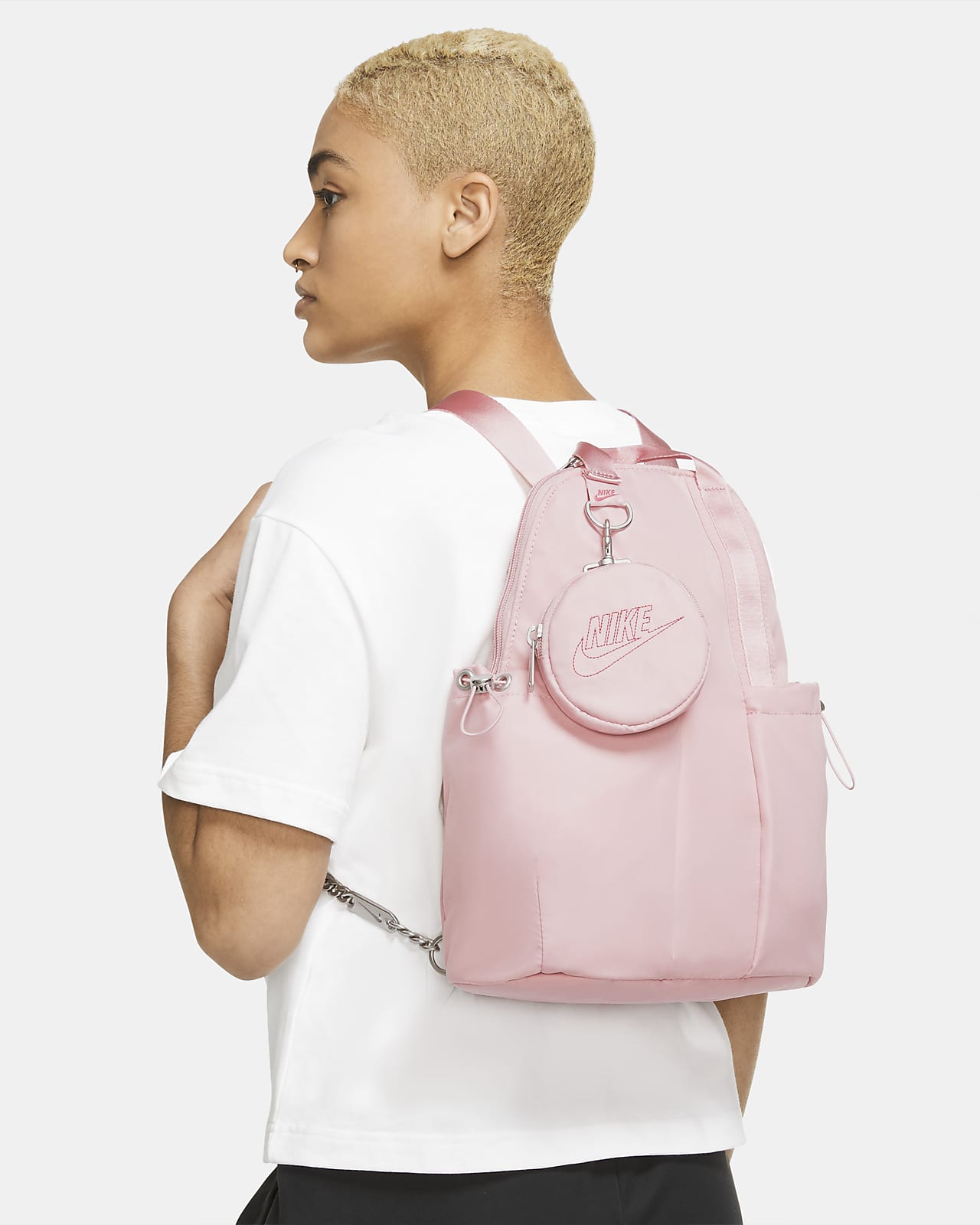 Nike Sportswear Futura Luxe Women's Mini Backpack. Nike SG