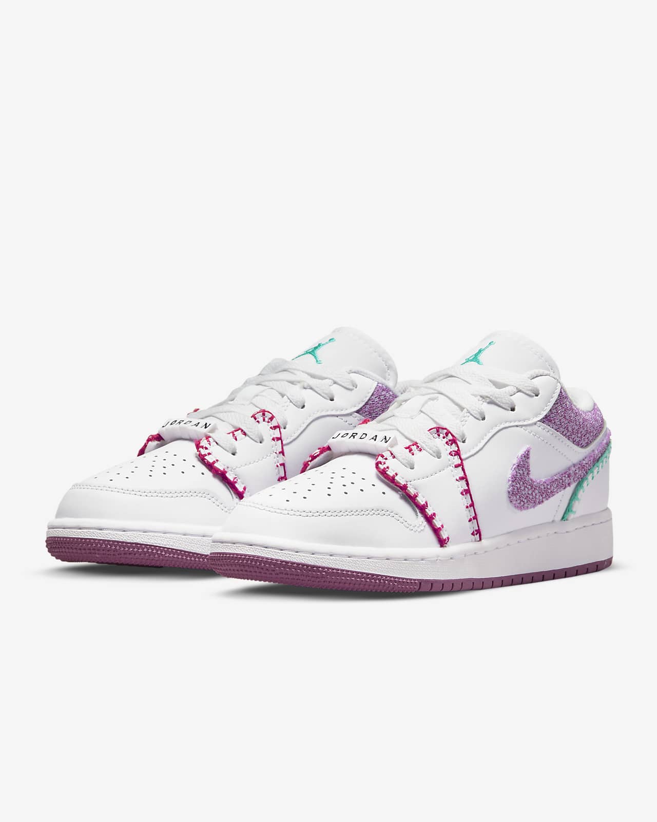 jordan low se pink