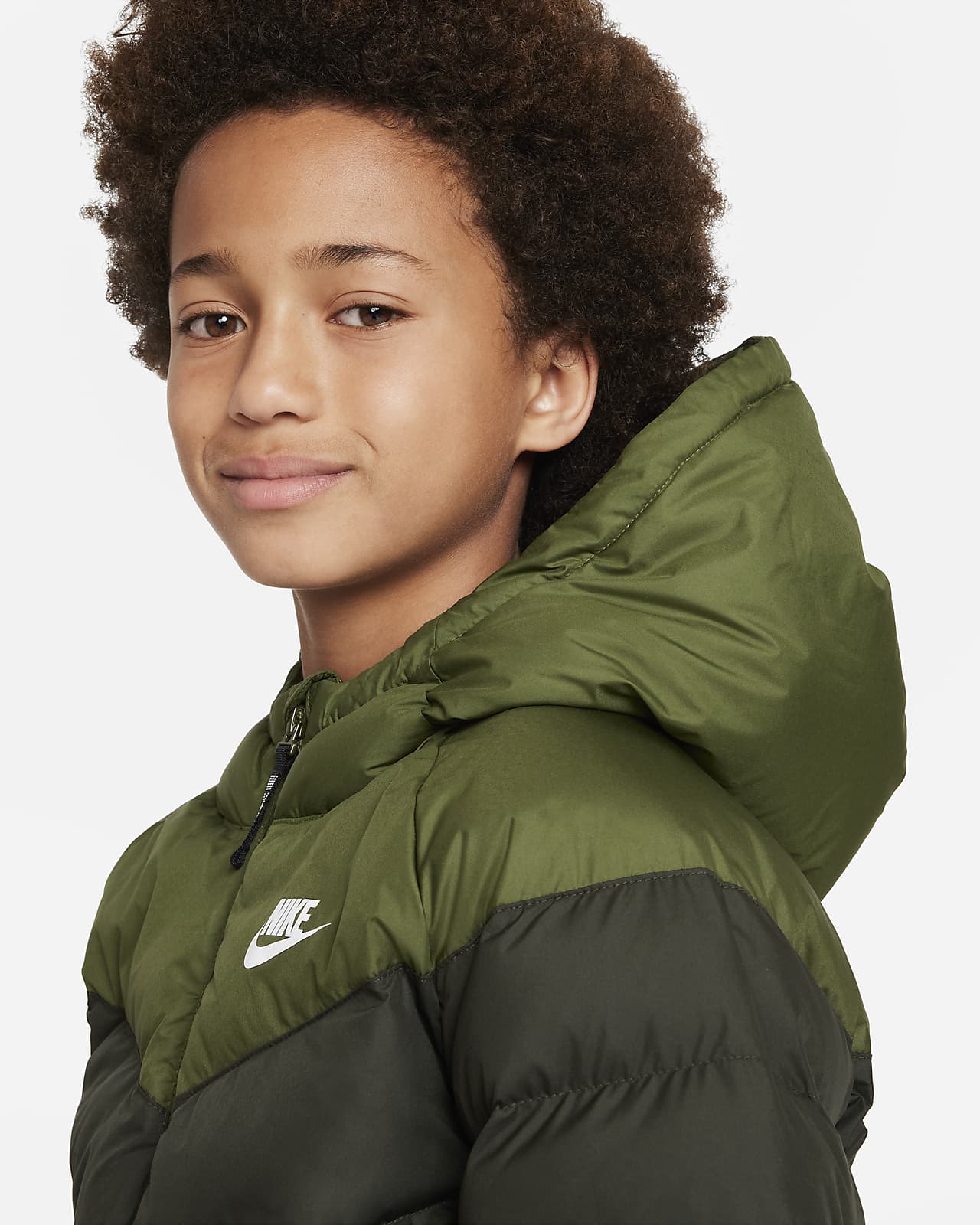 Nike Sportswear con capucha y relleno - Niño/a. Nike ES