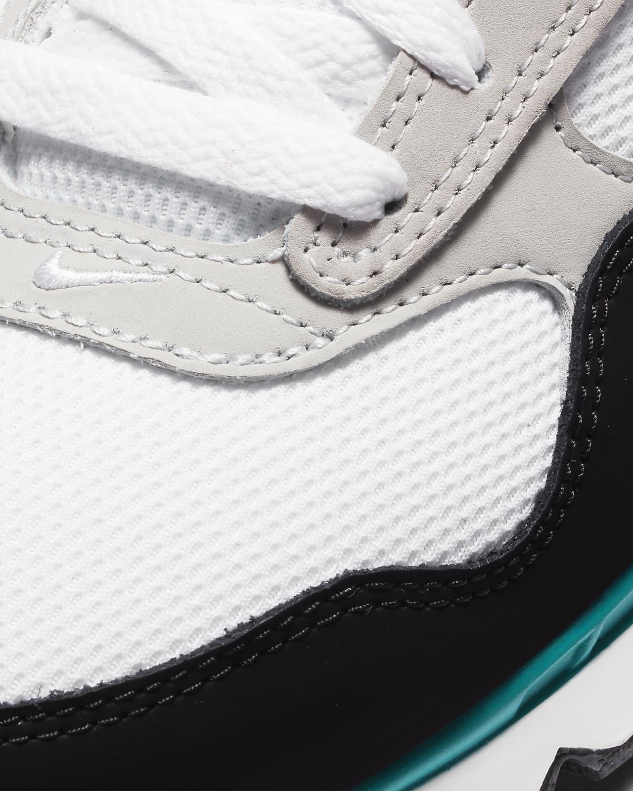 nike air max correlate mango