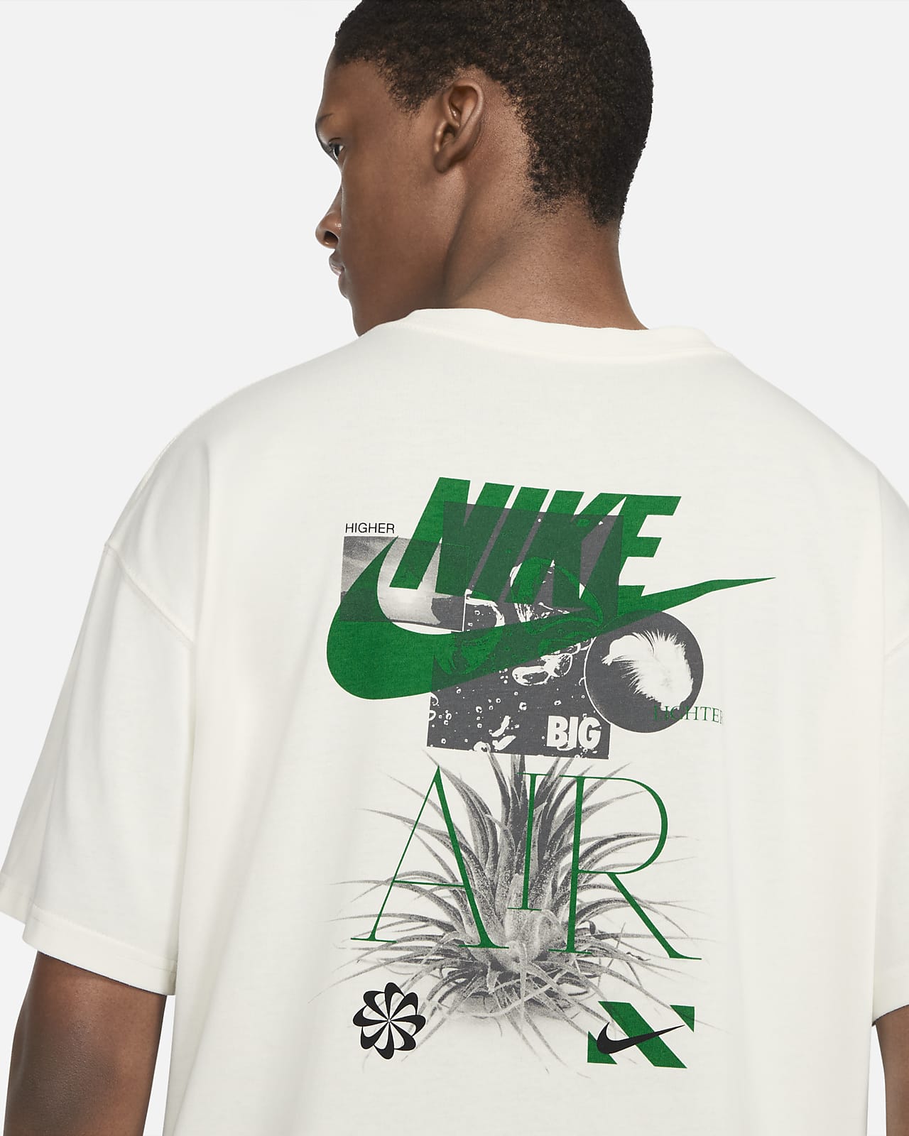 nike t shirt sportswear