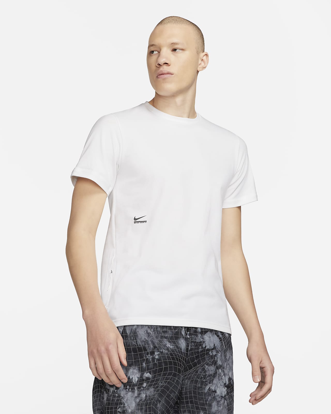 nike short sleeve t shirt