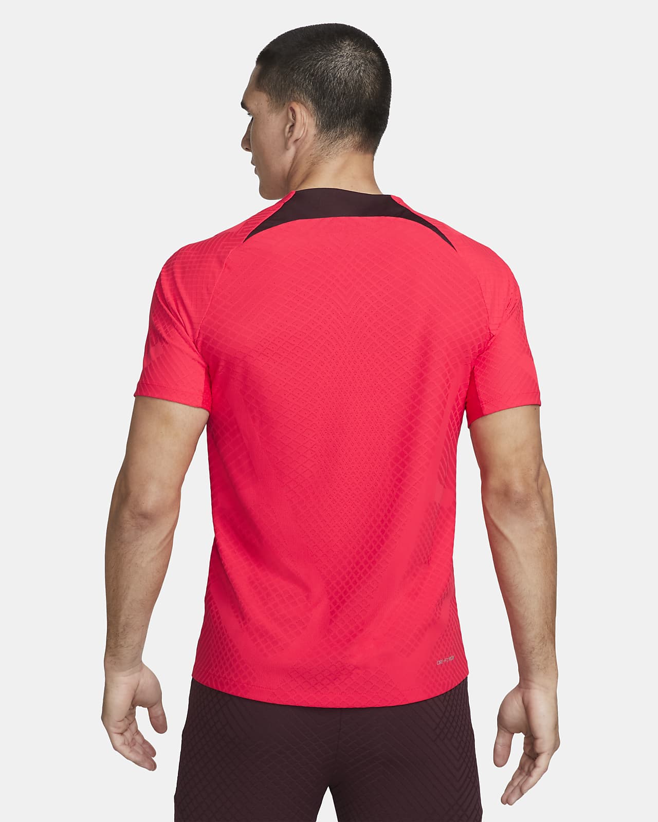 Th Spin kroeg Liverpool FC Strike Elite Men's Nike Dri-FIT ADV Short-Sleeve Soccer Top.  Nike.com