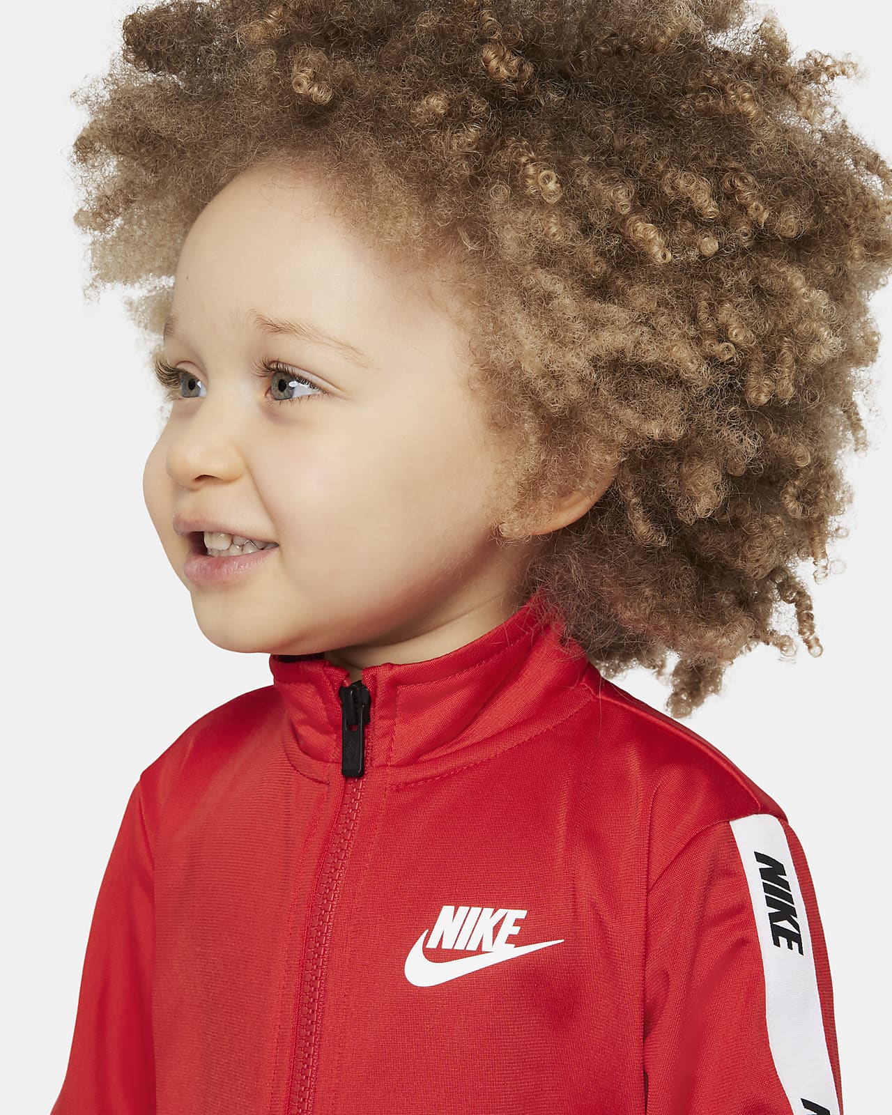 Nike Sportswear Baby (12–24M) Tracksuit. Nike GB