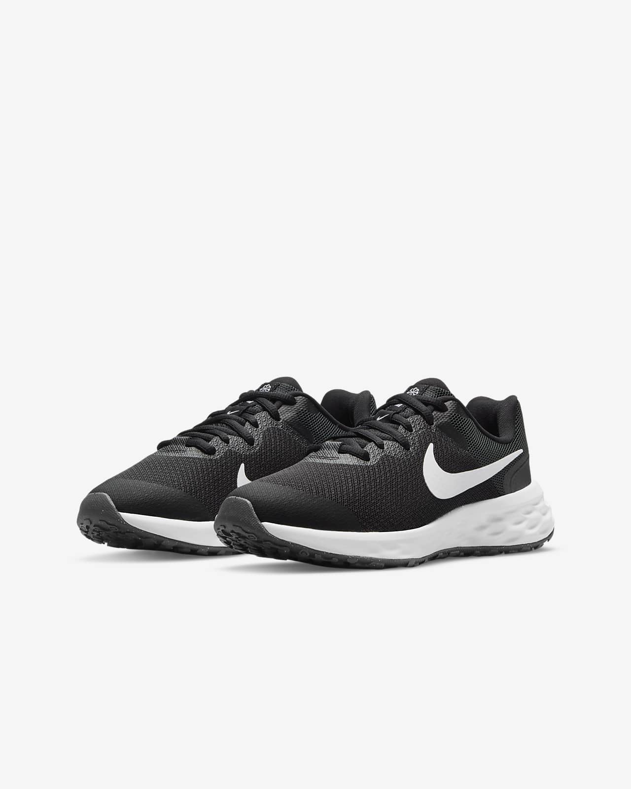 Older Kids' Road Running Shoes. Nike IE