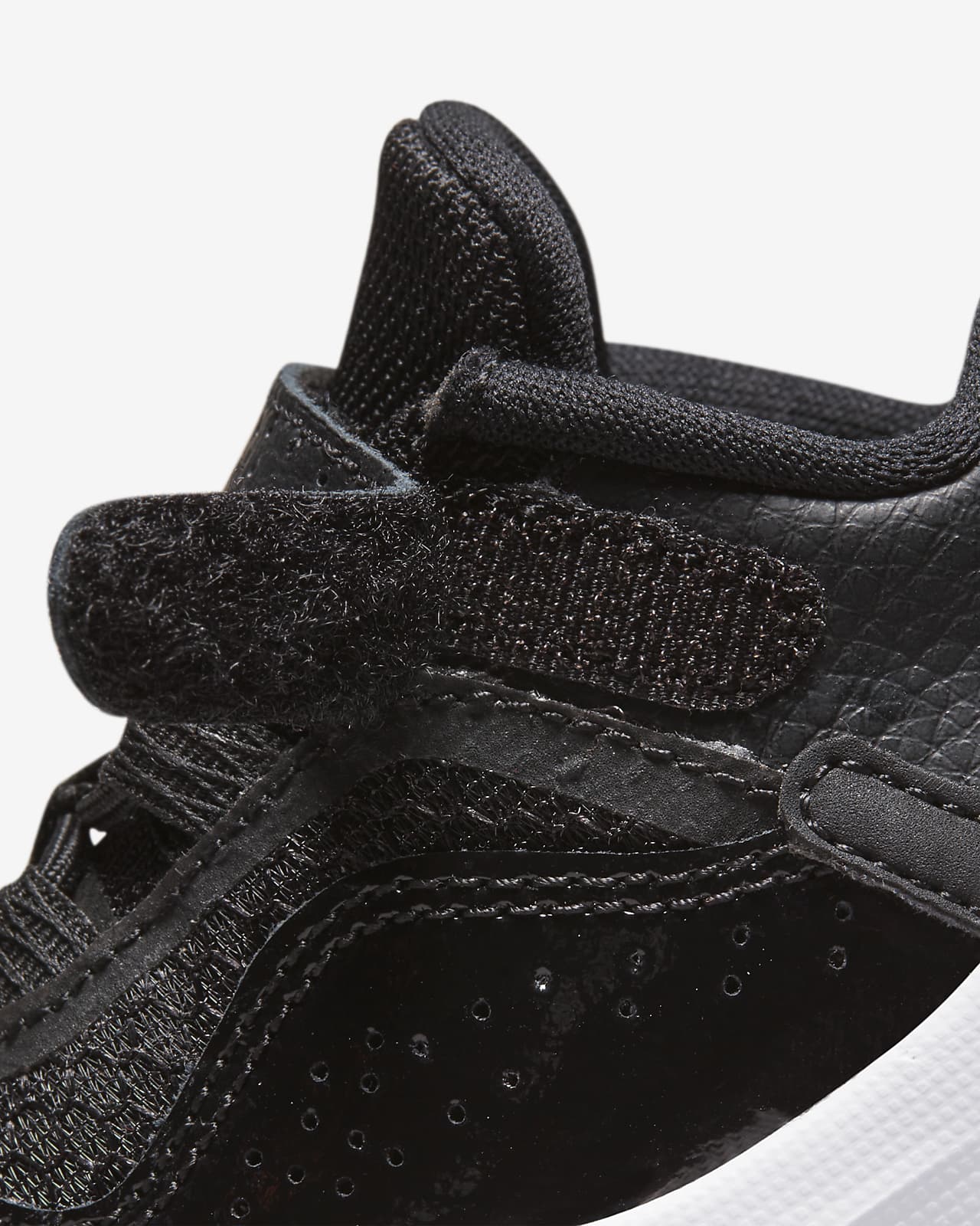 Jordan 11 CMFT Low Schuh für Babys und Kleinkinder. Nike DE