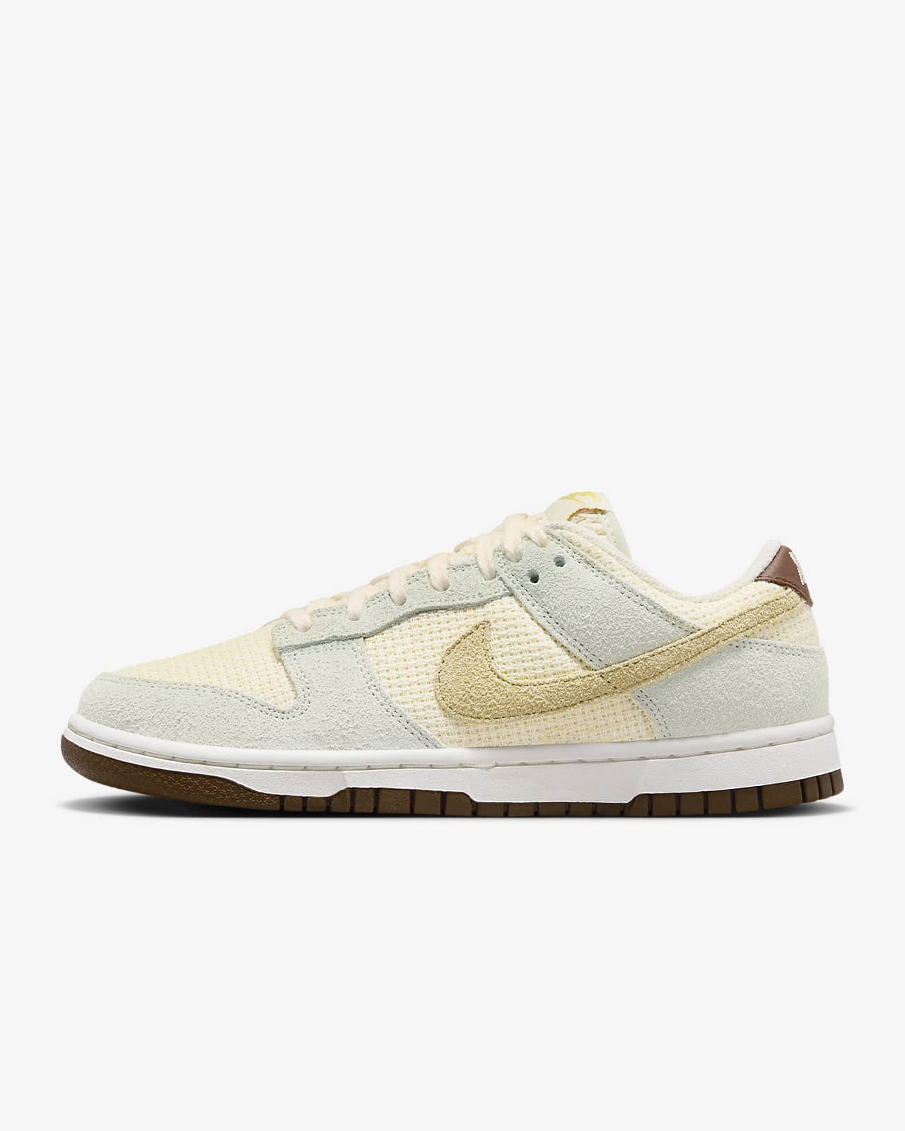 Nike Dunk Low Women's Shoes. Nike LU