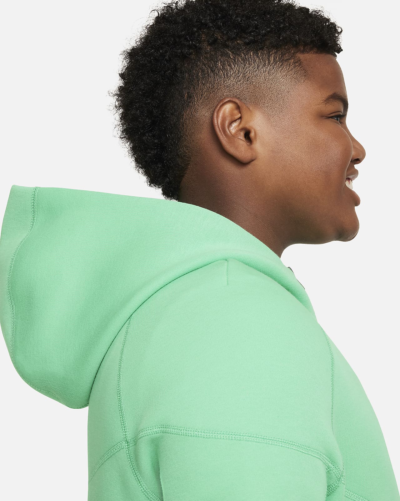Nike Sportswear Tech Fleece Older Kids' (Boys') Full-Zip Hoodie (Extended  Size). Nike LU