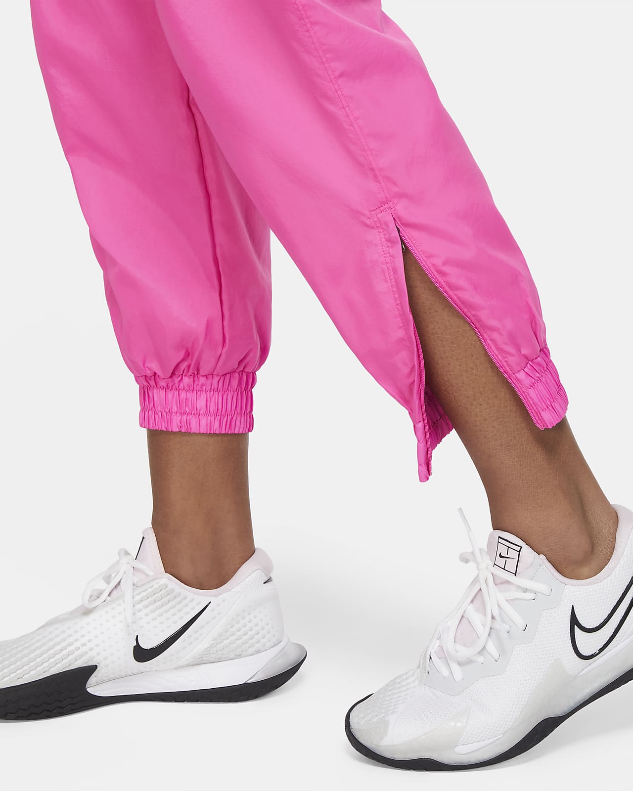 nike pink tennis